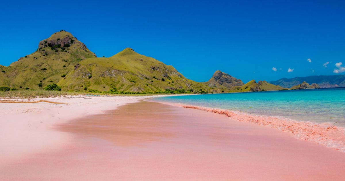 Pantai dengan Pasir Terhalus di Dunia Ternyata Ada di Indonesia, ini Penampakannya Indah Banget