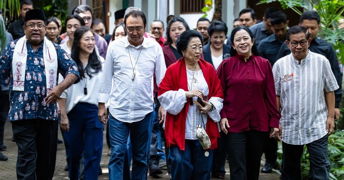 VIDEO: Puan & Megawati Nyoblos Bareng, Suarakan Pramono-Rano Menang Pilkada Jakarta