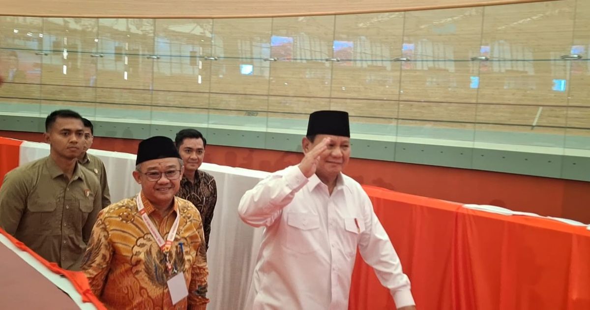 Prabowo Beri Bantuan Pendidikan ke Guru untuk Lanjutkan Studi D4/S1