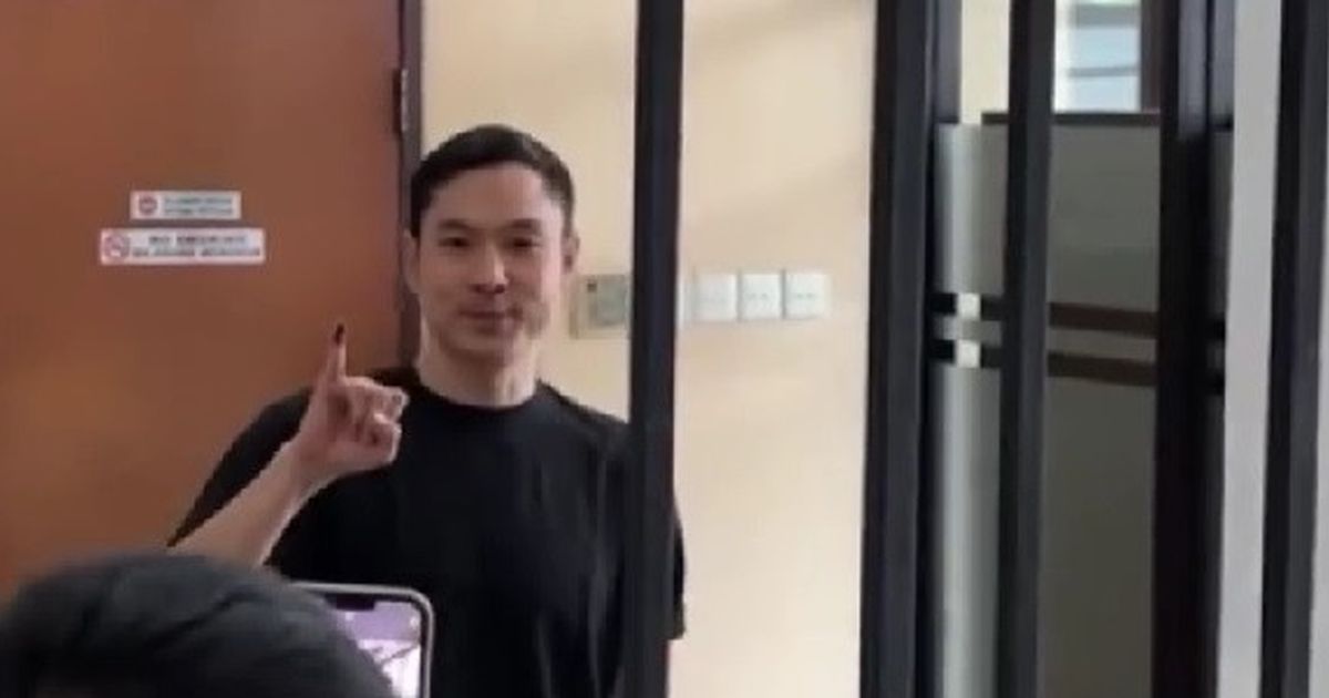 Viral Video Harvey Moeis Suami Sandra Dewi Ikut Nyoblos di Penjara, Netizen Salfok Wajahnya Makin Glowing