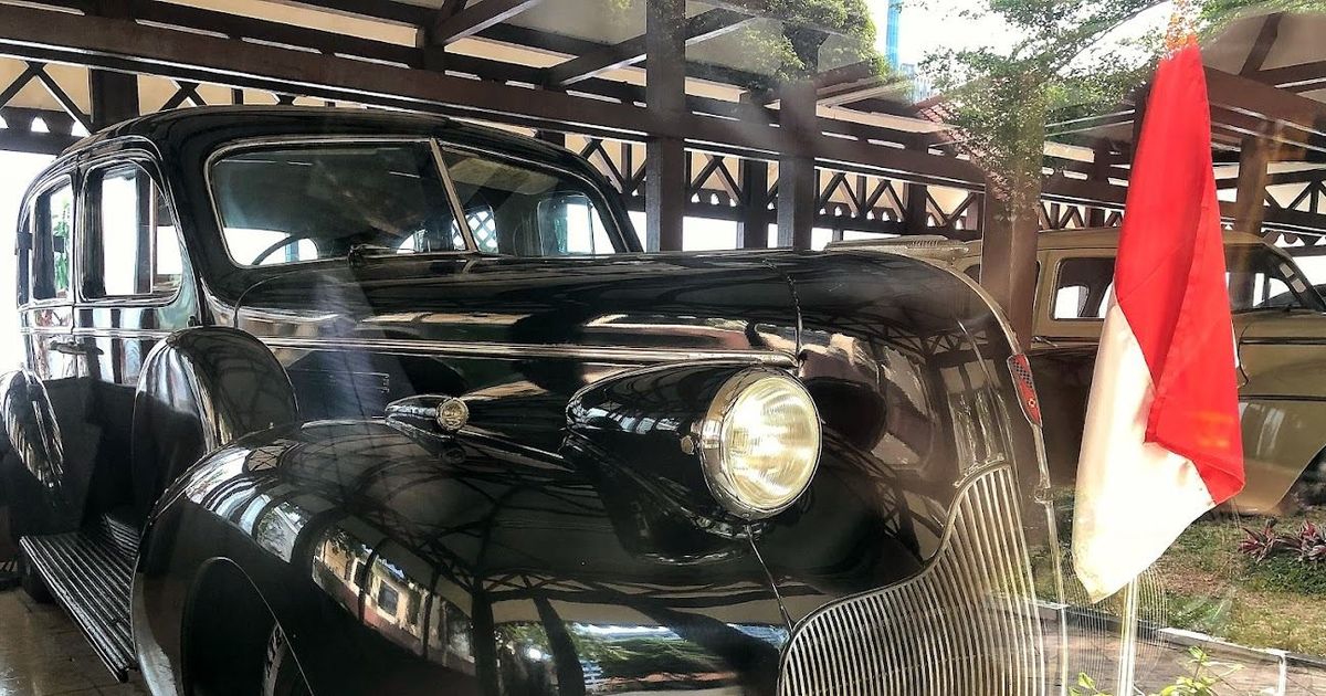 Mencuri Mobil Demi Presiden Sukarno