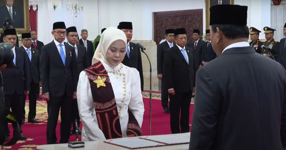 Prabowo Lantik Iffa Rosita Jadi Anggota KPU Gantikan Hasyim Asy'ari