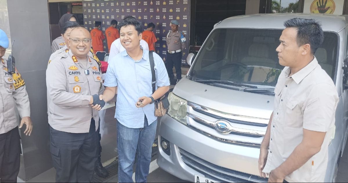 Polisi Bongkar Sindikat Pencurian Mobil, Polisi Kejar-kejaran dengan Pelaku saat Penangkapan