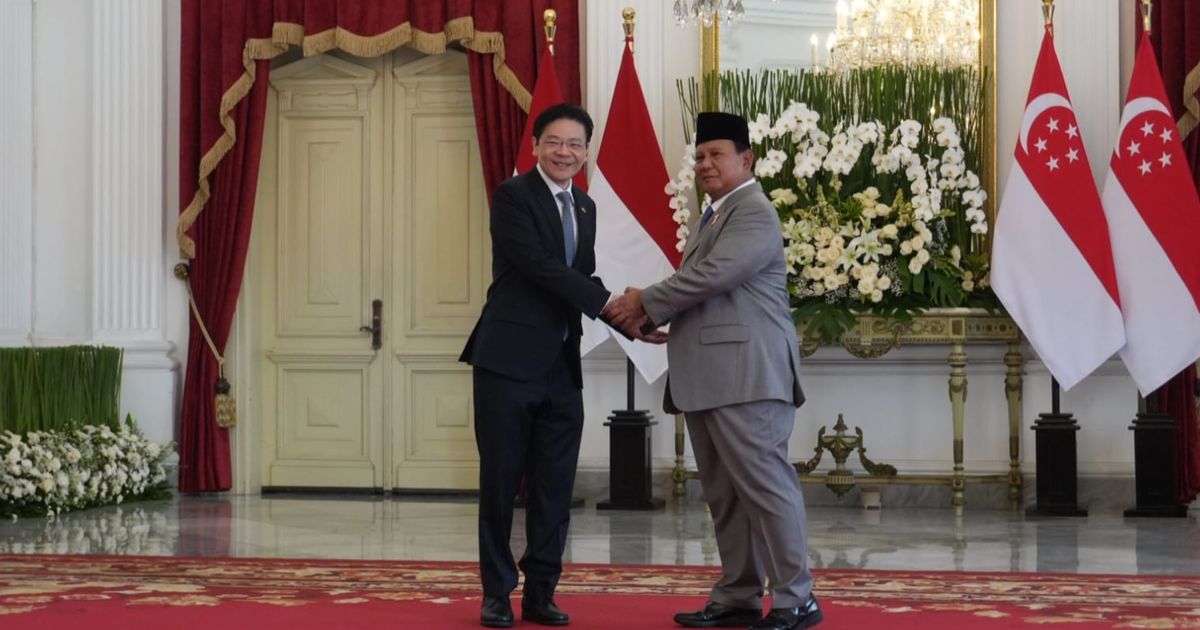 Prabowo Terima Kedatangan PM Singapura Lawrence Wong di Istana Merdeka