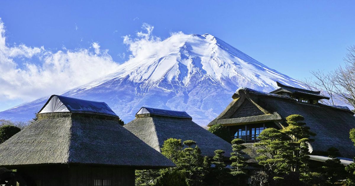 Akhirnya Salju Gunung Fuji Terlihat