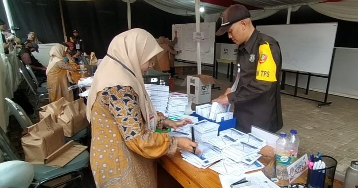 Dapat Gaji Hingga Rp900.000 per Bulan, Ini Jadwal dan Masa Kerja Petugas KPPS Pilkada 2024