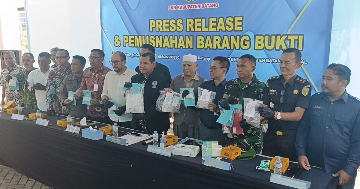 BNN Jateng Bongkar Sindikat Narkoba Modus Dibungkus Kapsul & Ditanam di Tanah, Omzet Capat Rp1,16 M