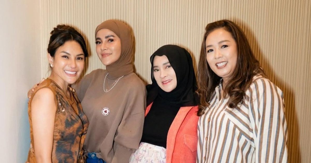 Deretan Artis Indonesia Hadiri Acara Grand Opening Restoran Baru Nikita Mirzani, Ada Raffi Ahmad Hingga Olla Ramlan