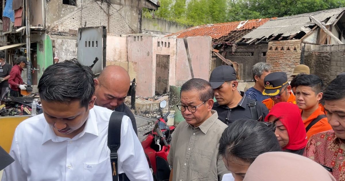 Pramono Tinjau Lokasi Kebakaran Kemayoran, Kaji Usulan Warga Direlokasi ke Rusun