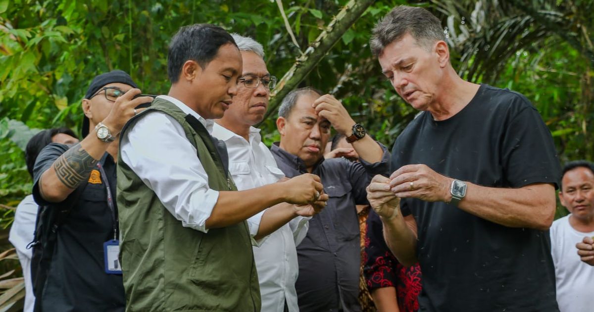 Menhut Cek Lokasi Penyadapan Nila Aren di Tomohon, Siapkan Kawasan Hutan untuk Bioethanol