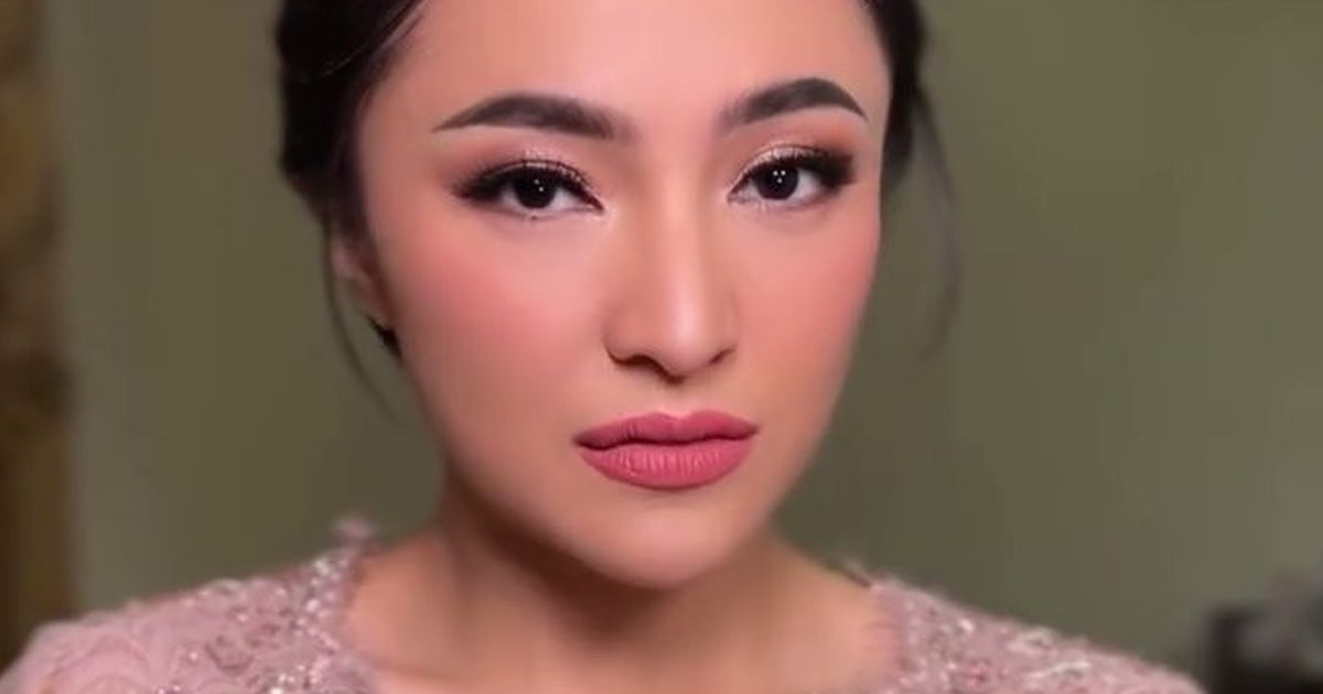 Potret Marshanda di Pernikahan Sang Adik, Tampil dengan Riasan Flawless - Kecantikan Wajahnya Jadi Sorotan