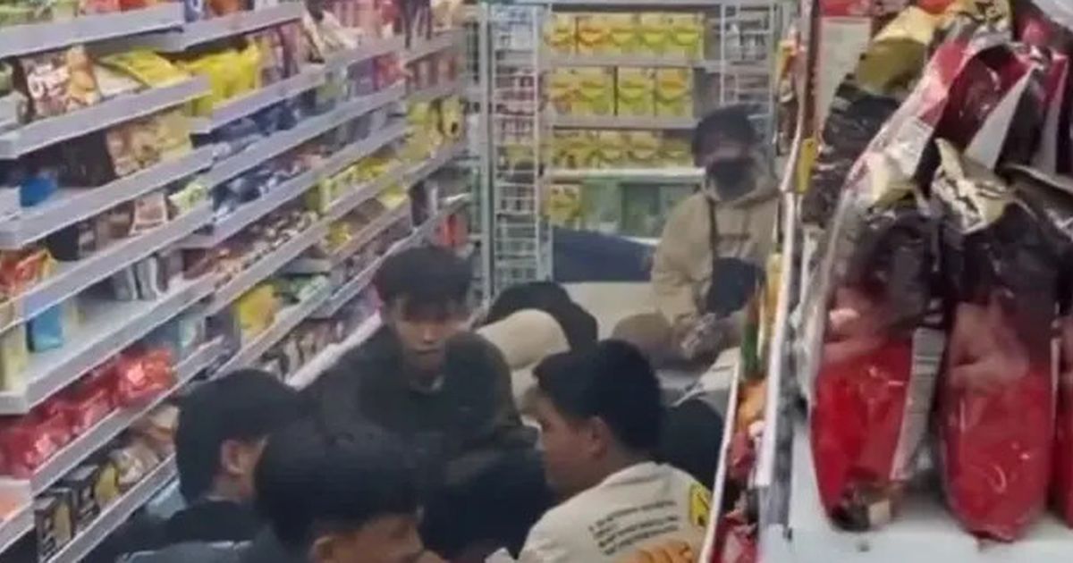 Viral Kelakuan Komunitas CB Makan & Tiduran, Polisi Nganjuk Belum Terima Aduan dari Minimarket