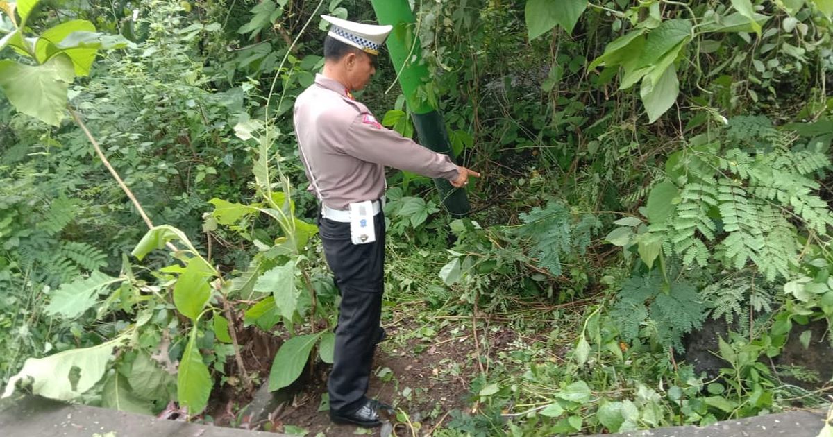 Gara-Gara Ikuti Google Maps, Sekeluarga Kecelakaan di Jalur Tigawasa Bali & 1 Tewas