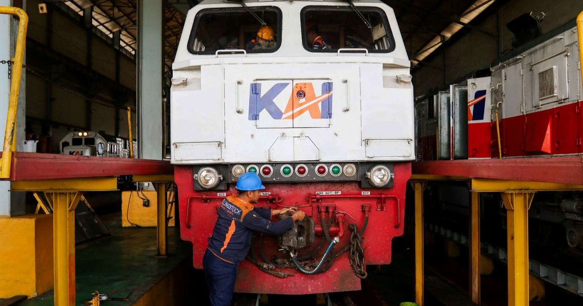 FOTO: KAI Daop 1 Jakarta Siapkan 17 Kereta Api Tambahan untuk Layani Penumpang di Libur Natal dan Tahun Baru