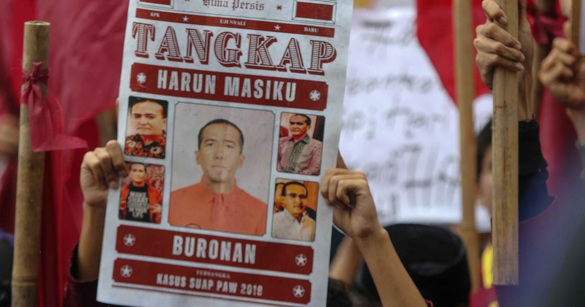 FOTO: Aksi Ratusan Mahasiswa Tuntut Penangkapan Harun Masiku, Lepas Tikus Putih ke Gedung KPK