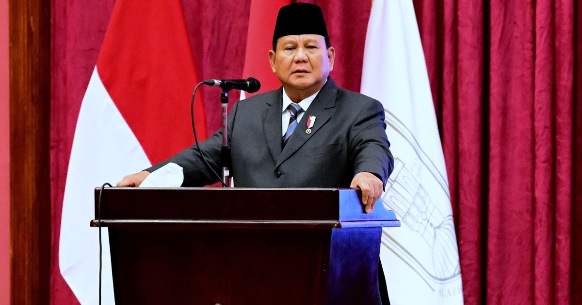 Prabowo Minta Aparat Setia pada Negara dan Rakyat: Kalau Tidak, Percayalah Saya akan Bersihkan!