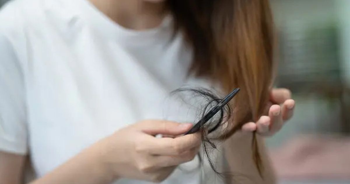 8 Kebiasaan Makan yang Buruk dan Bisa Menyebabkan Rambut Rontok