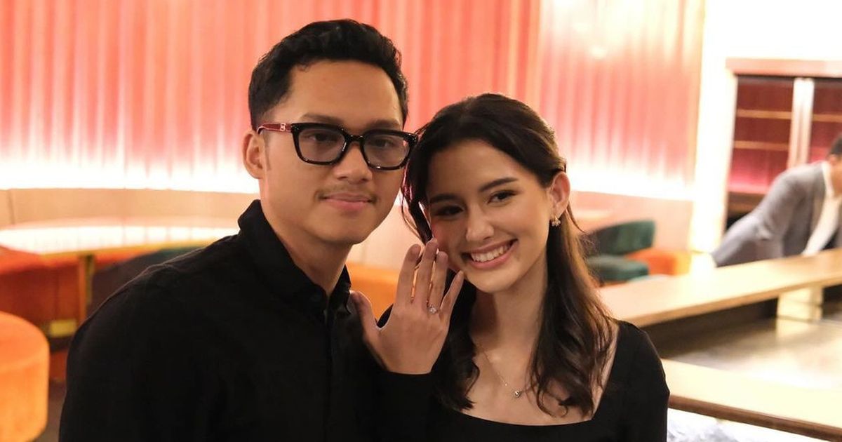 7 Artis Indonesia yang Lamar Kekasih pada 2024, Romantis Penuh Cinta Kasih