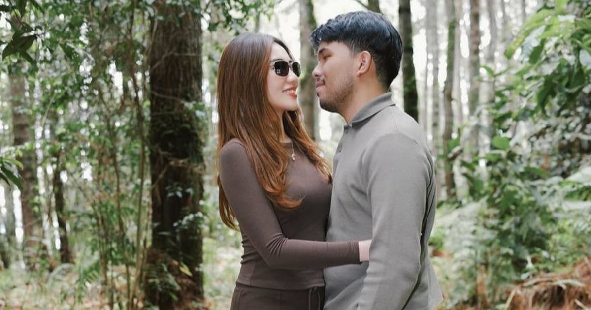 Mesra Banget, Potret Aaliyah Massaid & Thariq Halilintar Liburan ke Bandung Serasa Honeymoon Lagi