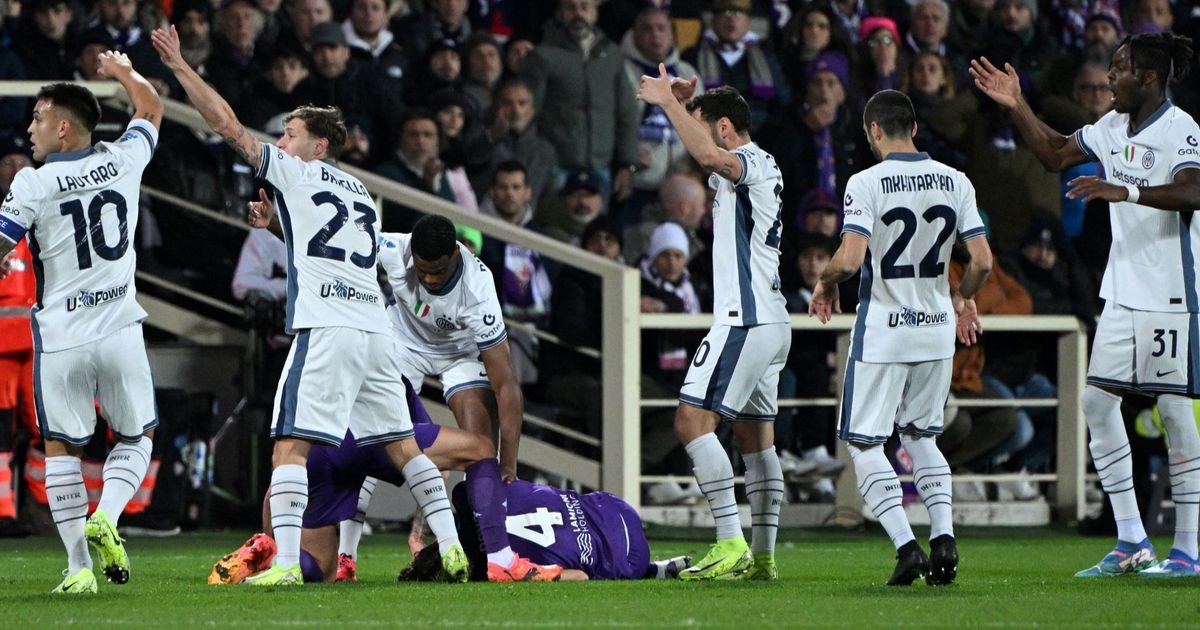 FOTO: Momen Edoardo Bove Jatuh Pinsan di Laga Fiorentina vs Inter Milan, Begini Kondisi Terbarunya