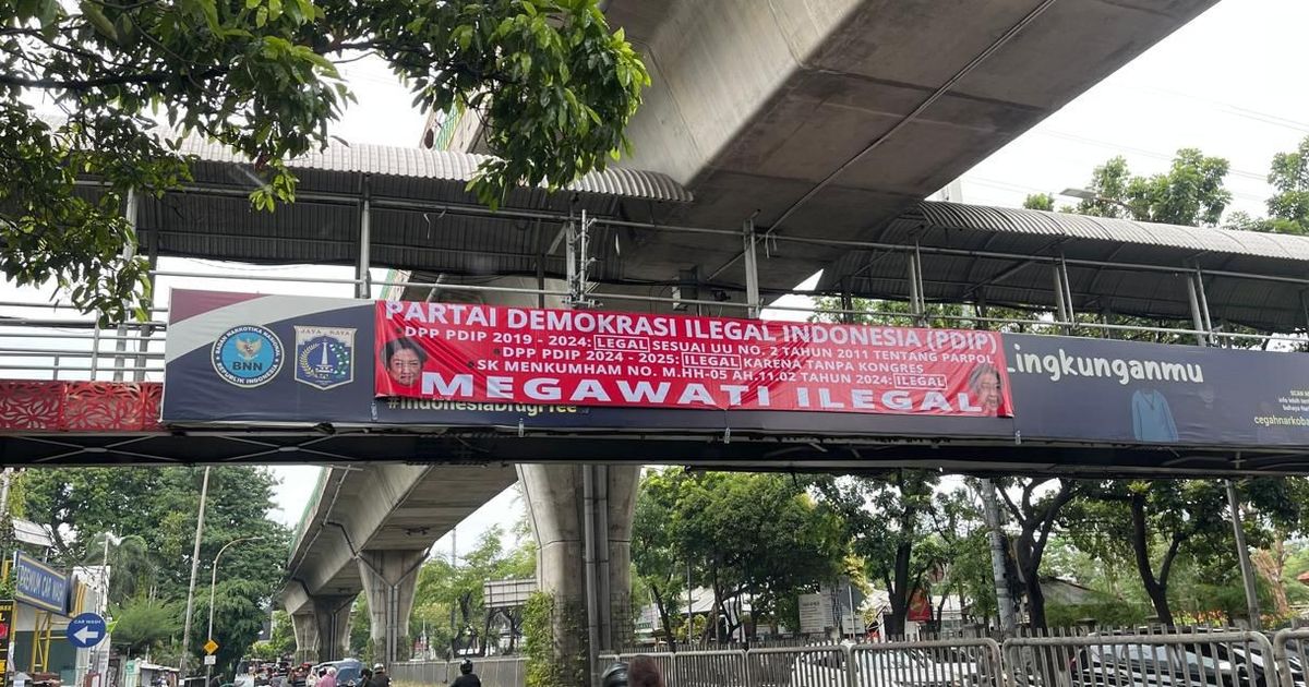 Ini Spanduk yang Bikin Megawati Meradang hingga Sebut Ada yang Mau Acak-Acak PDIP