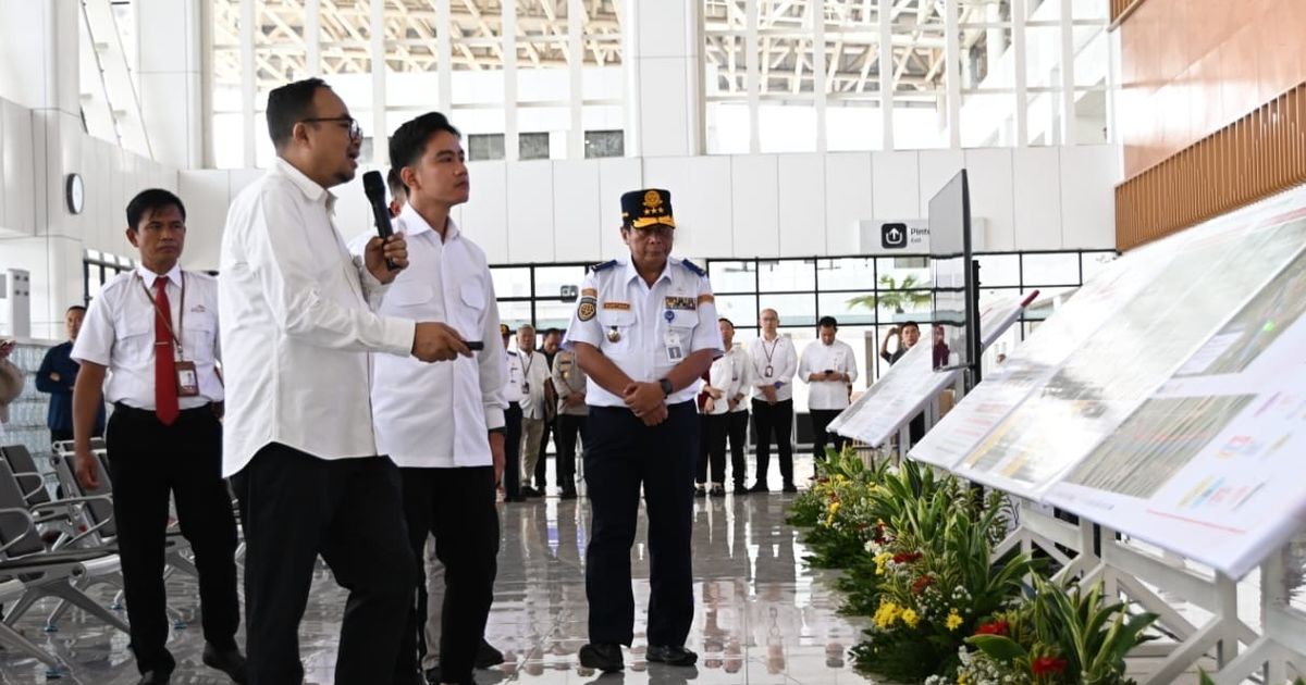 Tinjau Stasiun KCIC Karawang, Gibran Pastikan Kelancaran Mobilitas Libur Nataru