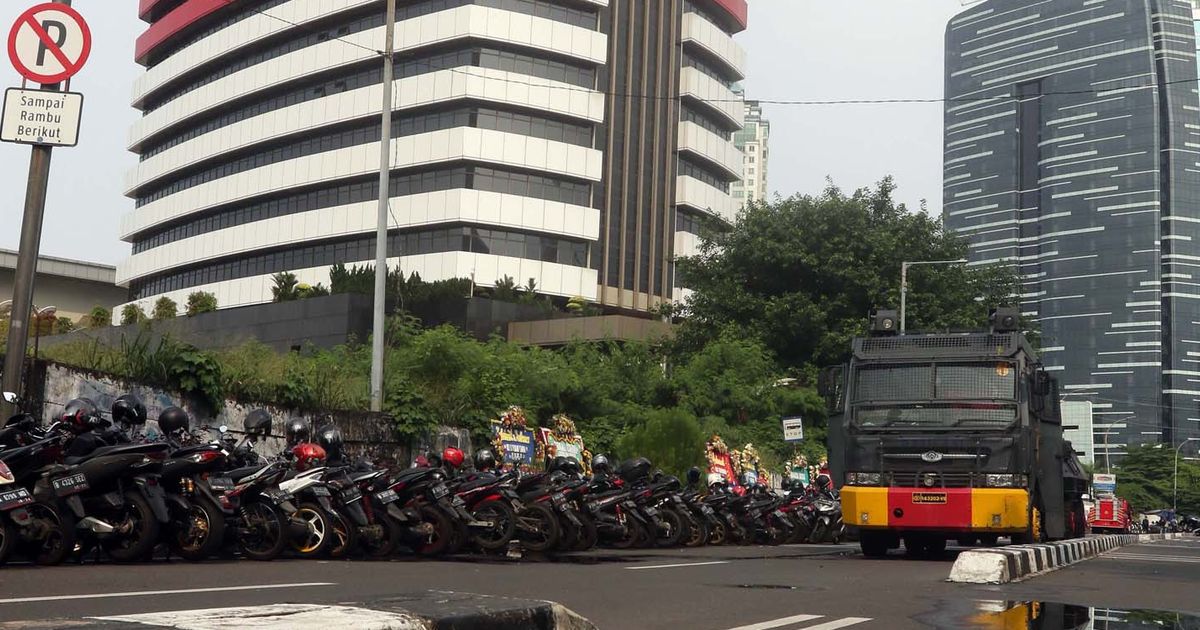 Demo Tangkap Harun Masiku Berakhir Ricuh, Begini Respons KPK