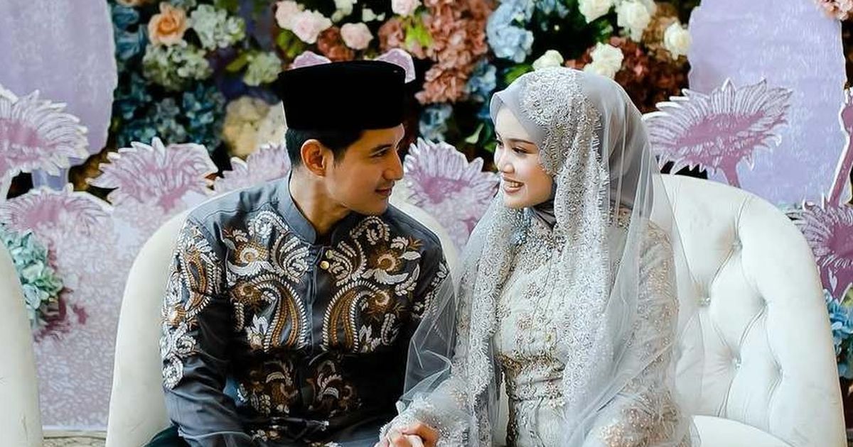 Potret Chand Kelvin Gelar Tasyakuran 4 Bulan Kehamilan Istri & Gender Reveal, Siap Untuk Punya Anak Laki-laki