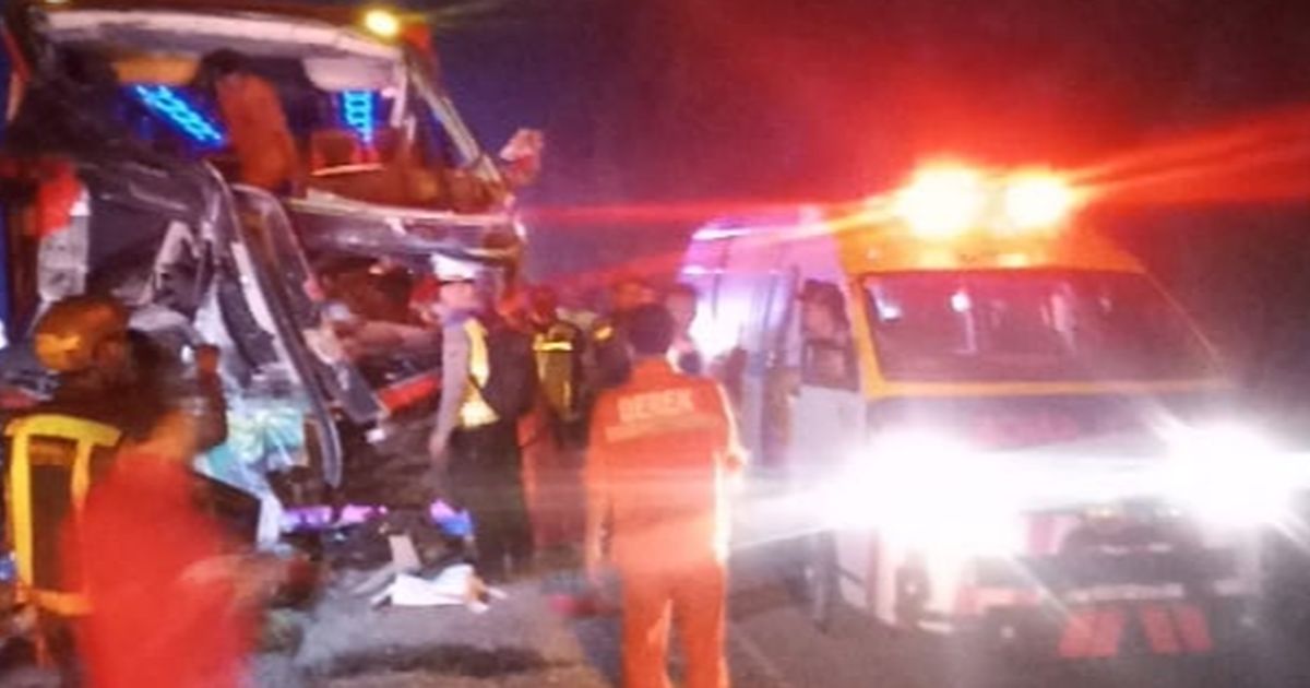 Kecelakaan Maut di Tol Cipularang Tewaskan 2 Orang, Polisi Amankan Sopir Bus