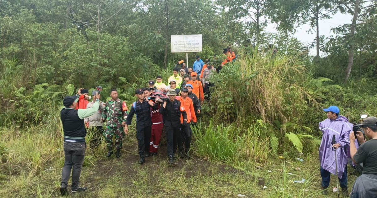 Detik-Detik Dua Pendaki Tersesat di Gunung Agung Ditemukan