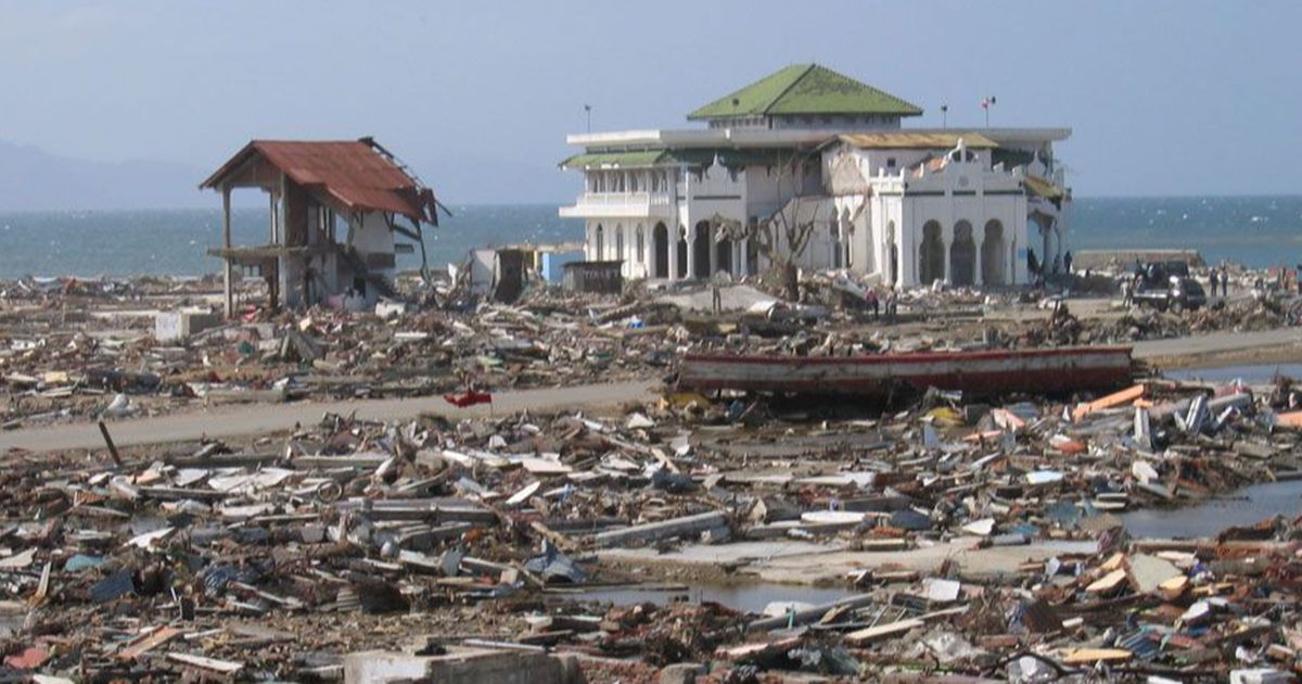 Kilas Balik 20 Tahun Lalu: 26 Desember 2004 Tragedi Tsunami Aceh