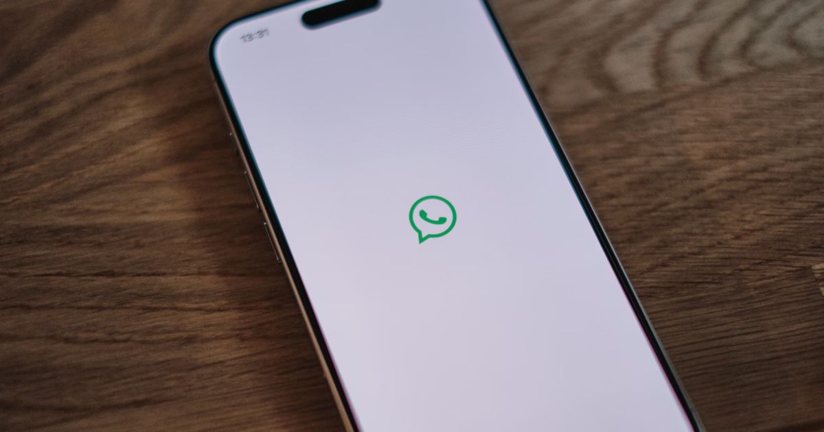 Cara Sadap WhatsApp Tanpa Sentuh HP, Memang Bisa?