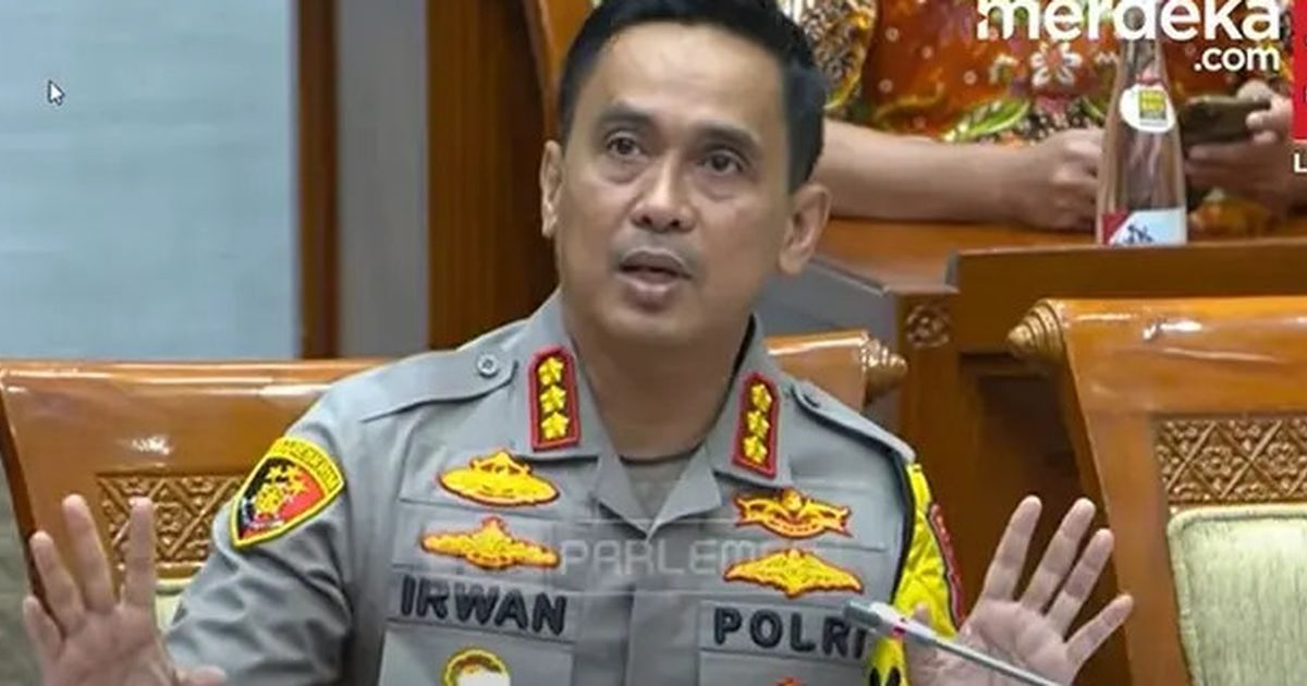 VIDEO: Sikap Kapolres Semarang Minta Maaf di DPR 