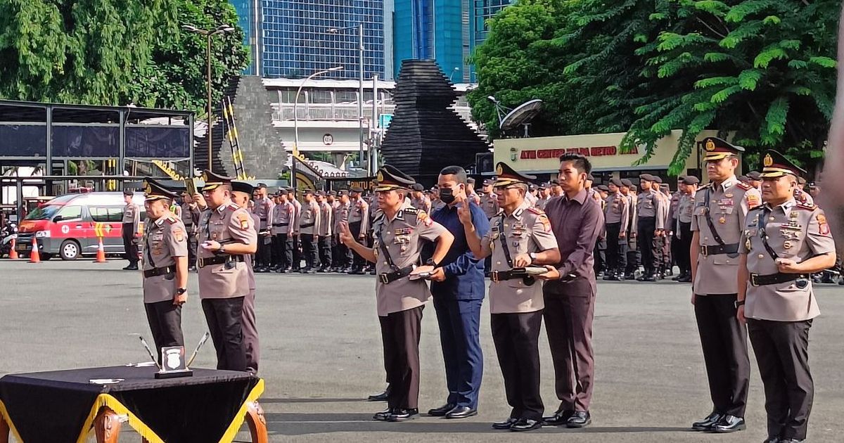 Kapolri Mutasi Besar-besaran Jajaran Pejabat Polda Metro, Cek Daftarnya