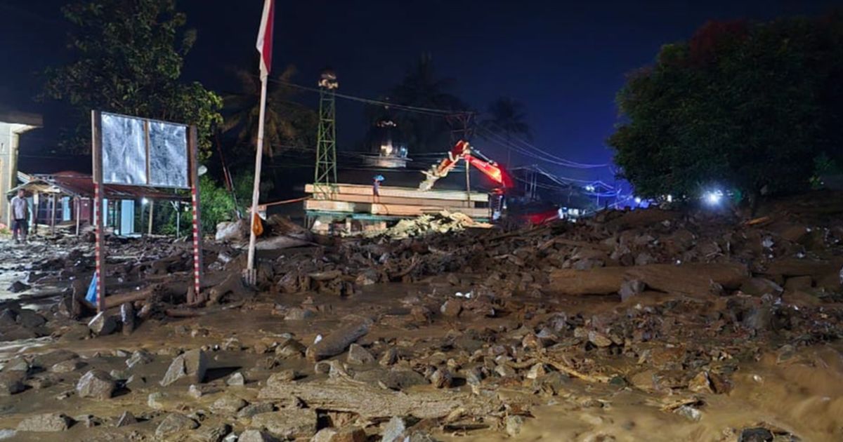 Potret Mengerikan Banjir Bandang Terjang Aceh Tenggara Bikin Jalan Nasional Kutacane-Medan Lumpuh