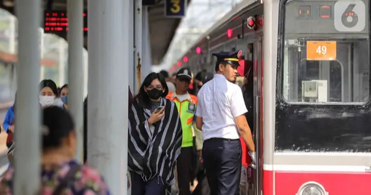 KRL Jabodetabek Beroperasi 24 Jam di Tahun Baru 2025, Dilarang Membawa Petasan