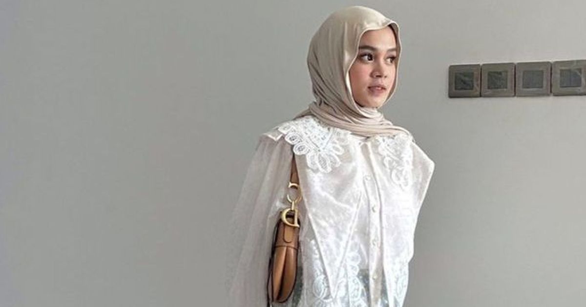 Simple tapi Elegan! 9 Model Baju Kondangan untuk Tampil Mempesona