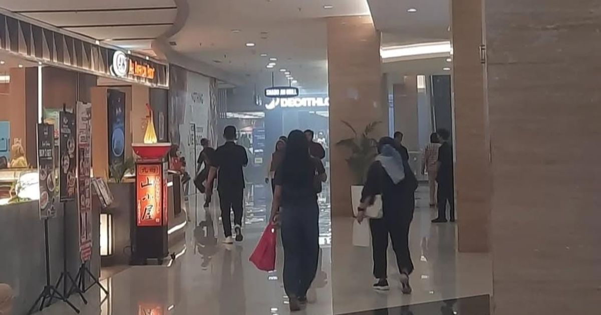 Pakuwon Mall Jogja Kebakaran, Pengunjung Dievakuasi