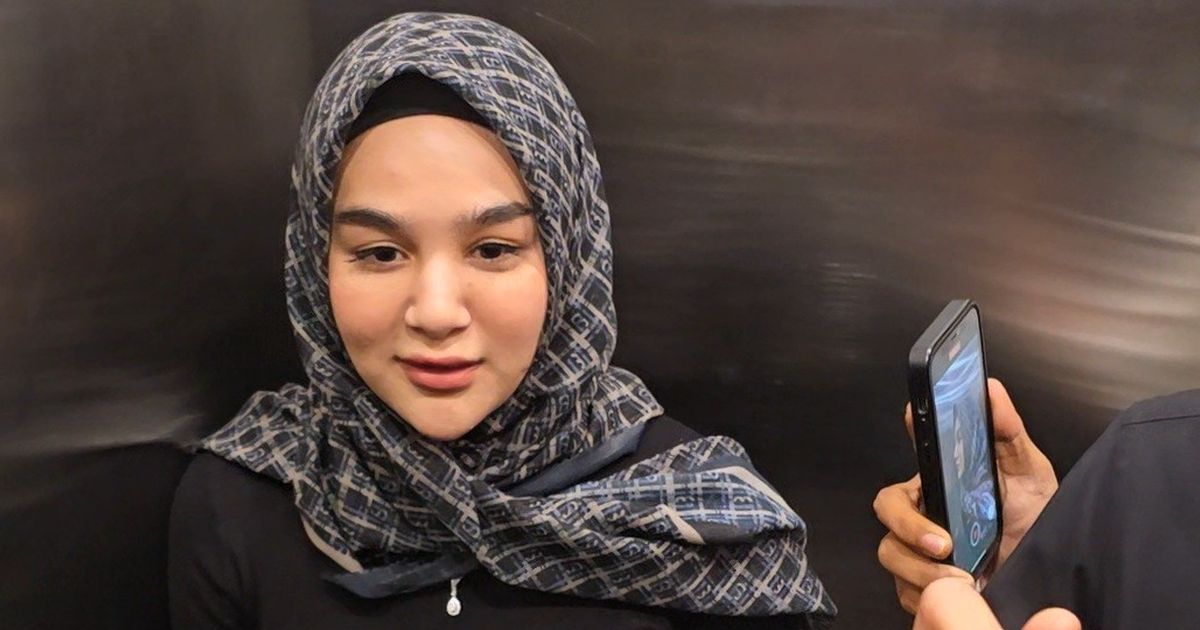 Artis Hana Hanifah Terima Ratusan Juta Hasil Korupsi DPRD Riau, Ini Sosok Pengirimnya