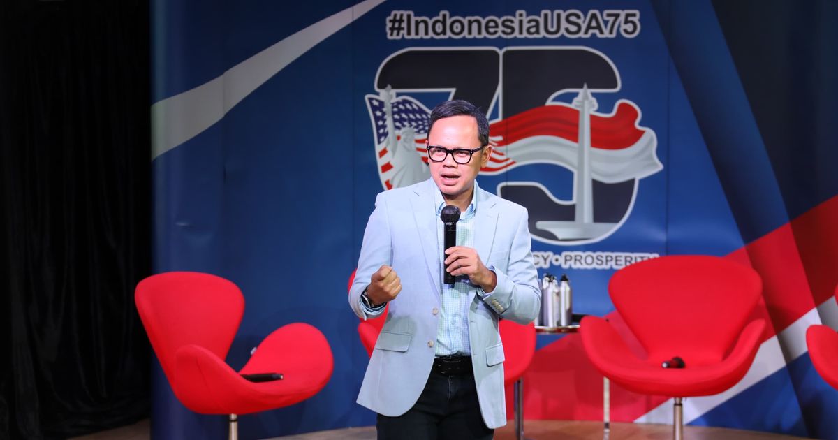 Wamendagri Bima Arya Ajak Generasi Muda Manfaatkan Peluang Bonus Demografi untuk Wujudkan Indonesia Emas 2045