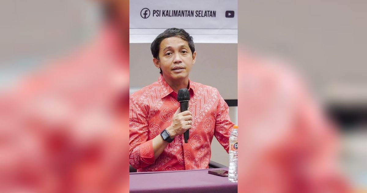 Gelar Diskusi Beasiswa Bersama Mahasiswa se-Riau, Raja Juli: Kuliah Adalah Tiket Kehidupan