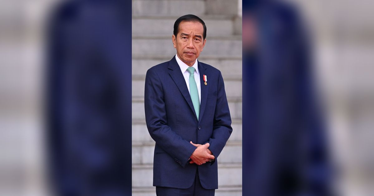 Jokowi soal Mahfud Serahkan Surat Pengunduran Diri Sore Ini: Itu Hak