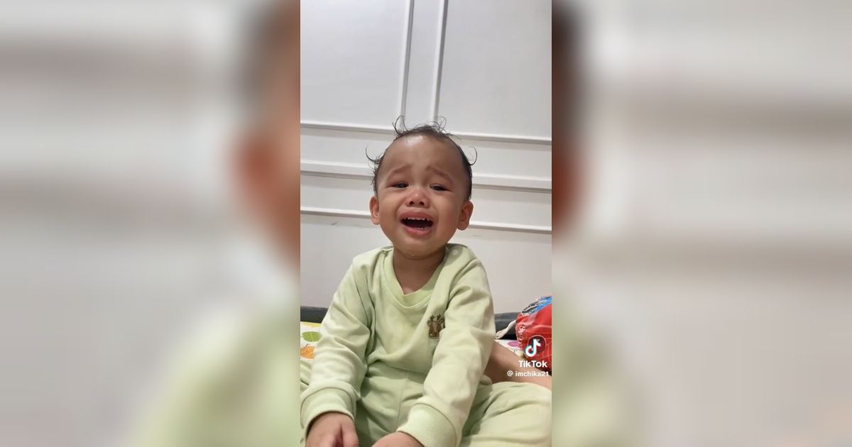 Momen Bayi Jenius Kenneth 'Kenkulus' Nangis karena Sang Ayah Tak Bisa Jawab Soal Coding, Gemas