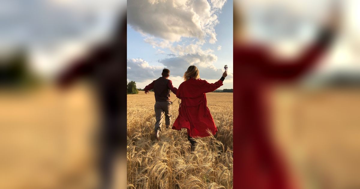 90 Kata-Kata Romantis buat Pacar yang Bikin Hati Luluh dan Makin Sayang