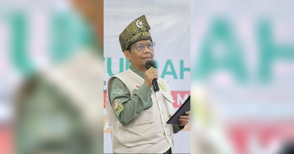 Mahfud Serahkan Surat Pengunduran Diri ke Jokowi: Saya Resmi Berhenti