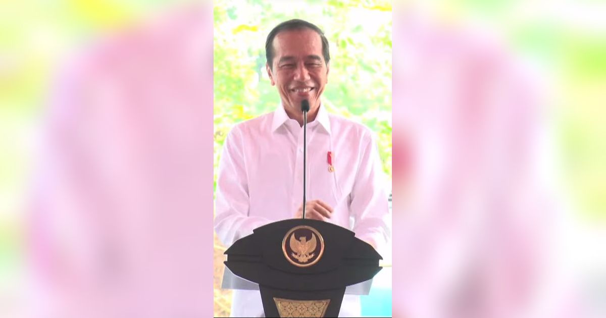 VIDEO: Respons Santai Jokowi Soal Petisi Guru Besar dan Akademisi UGM Kritik Pemerintah