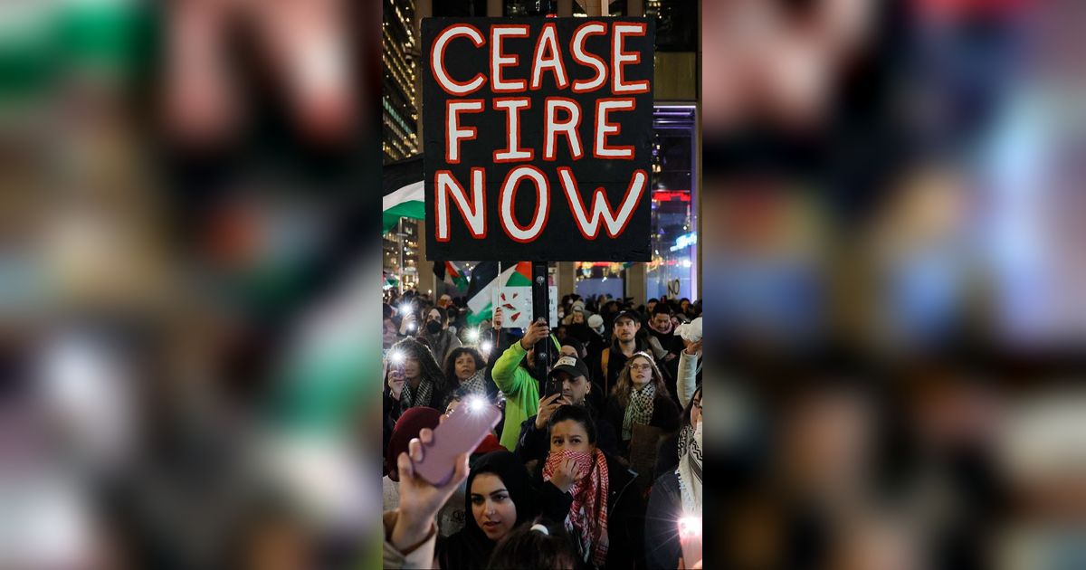 FOTO: Aksi Ribuan Orang di Amerika Kecam Serangan Terbaru Israel ke Jalur Gaza