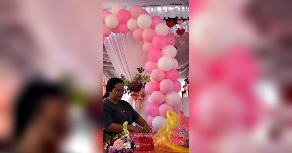 Beda dari Yang Lain, TPS Tempat Gibran Mencoblos Didominasi Warna Pink