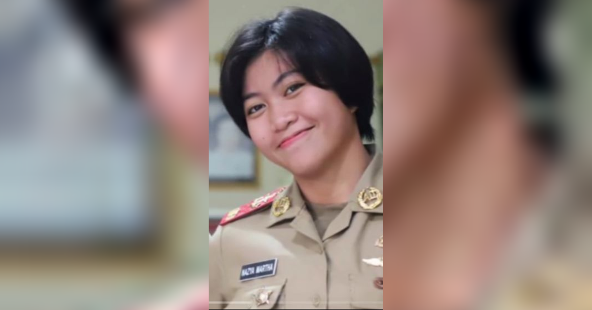 Momen Waktu Akmil Pulang ke Rumah Ortu Sangat Bahagia, Kini Nazya Martha Berpangkat Letda 'Si Bontot yang Paling Manja'