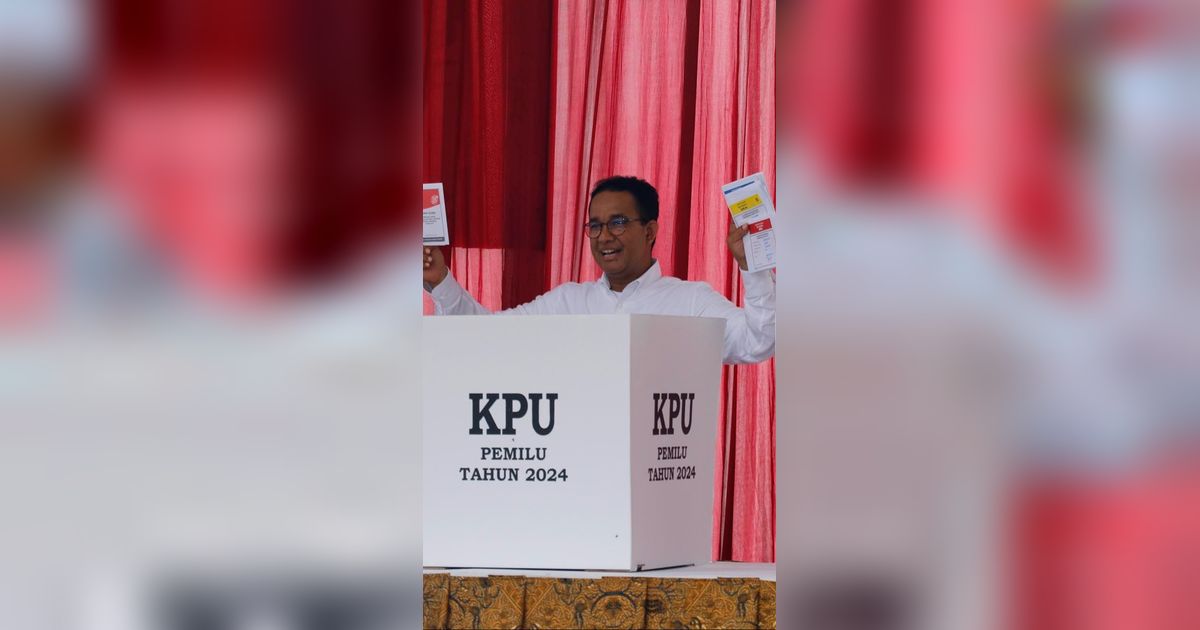 VIDEO: Anies Temukan Amplop Isi Rp200 Ribu Sumbangan Pendukung saat Mau Nyoblos